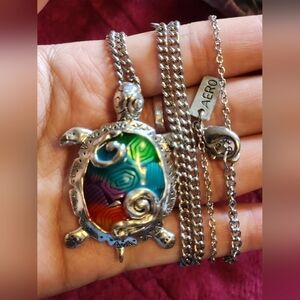 Aero Multicolor Turtle Necklace
